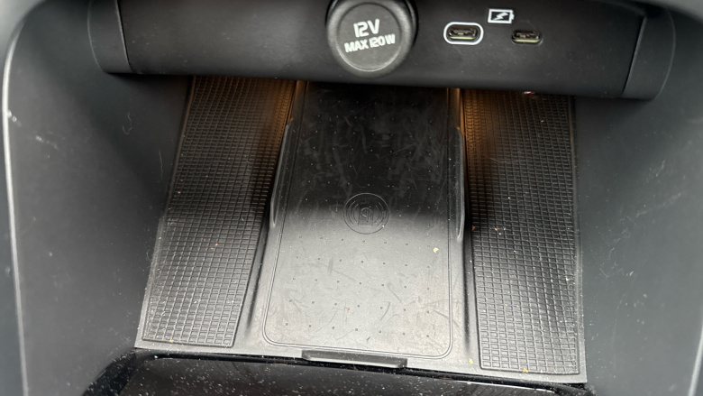 Volvo EC40 175kW Plus 69kWh 5dr Auto Electric Estate